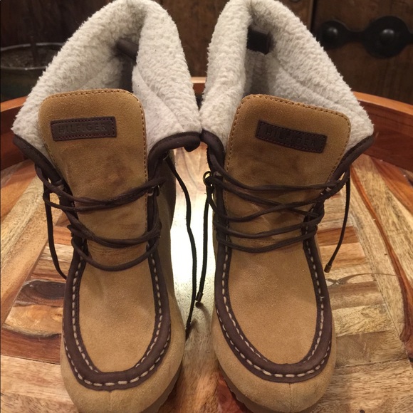 Tommy Hilfiger Zaria boot - Picture 2 of 8